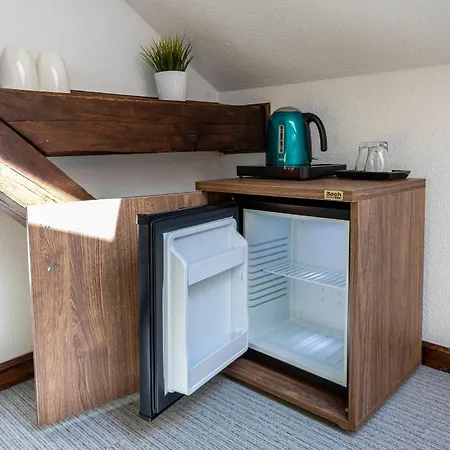 Lucie בית הארחה Jičín