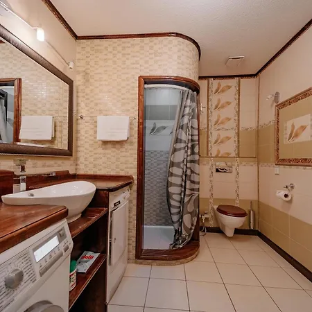 Maison d'hôtes Lucie 4*